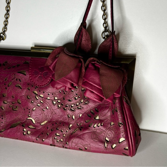 Patricia Nash Athena Vintage Collection Magenta Laser Cut Floral Chain Handbag‎ - Picture 4 of 8